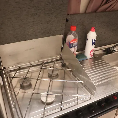 Full Service Caravan Lägenhet *