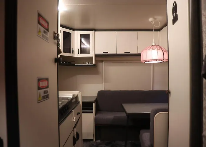 Full Service Caravan Apartmán *